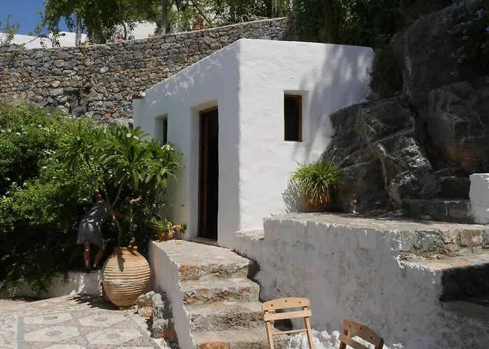 Lindos Traditional House *